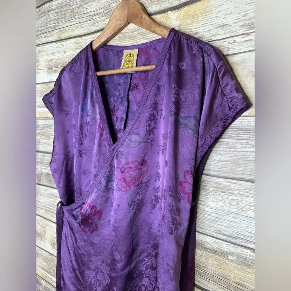 URU Purple Satin Silk V-Neck Sleep Set - Women's Two-Piece Loungewear L